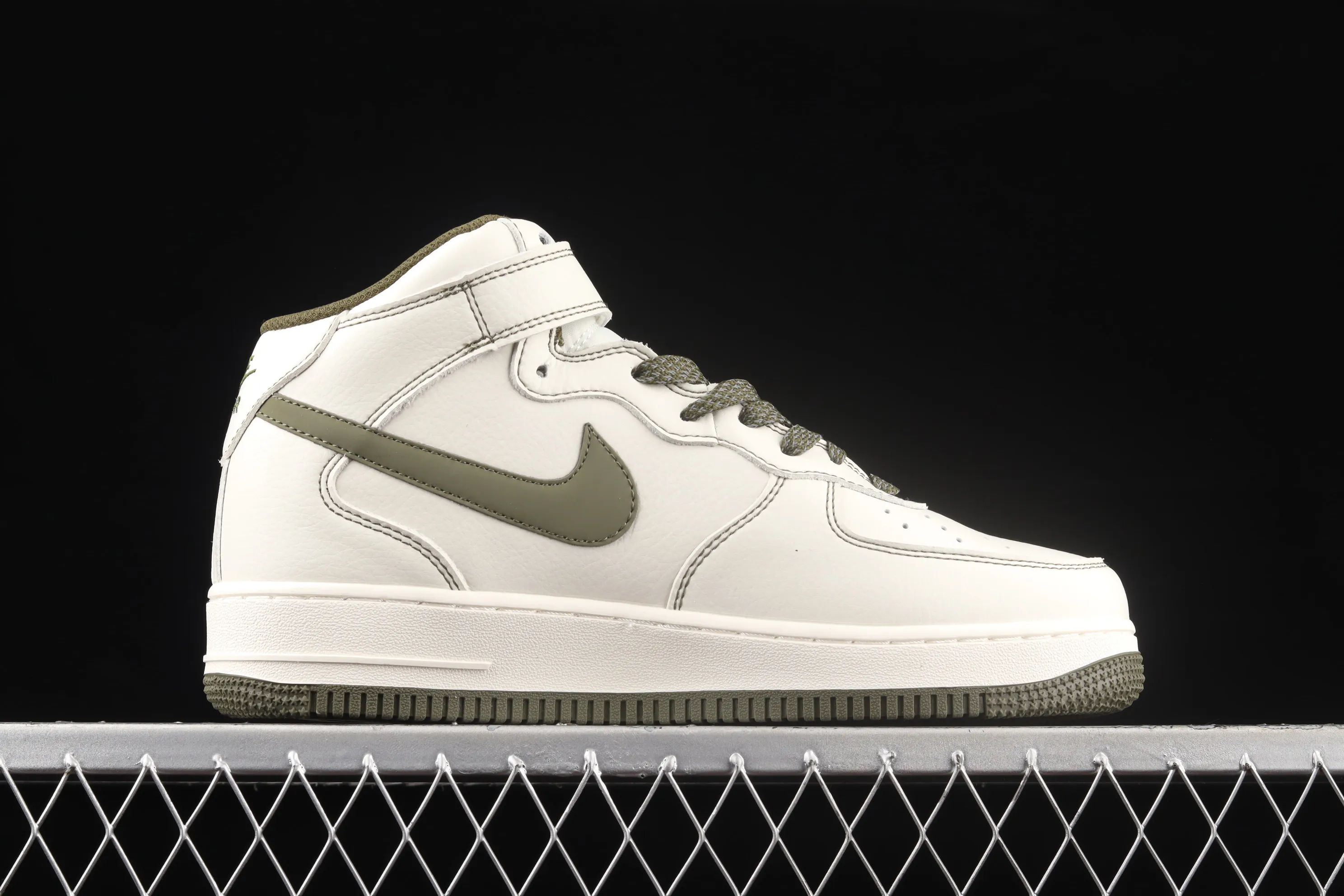 All Categories Nk Air Force 1 Air Force Series Nk Air Force 1 Mid Air Force Mid Nk Air Force 1'07 Mid Beige Army Green Starry Air Force One Mid Casual Shoes RD6698-123